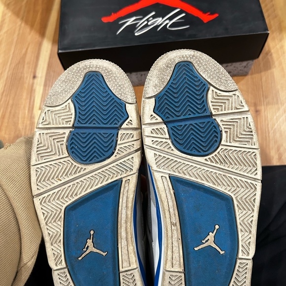 Jordan 4 Military Blue (2012) - Picture 4 of 5